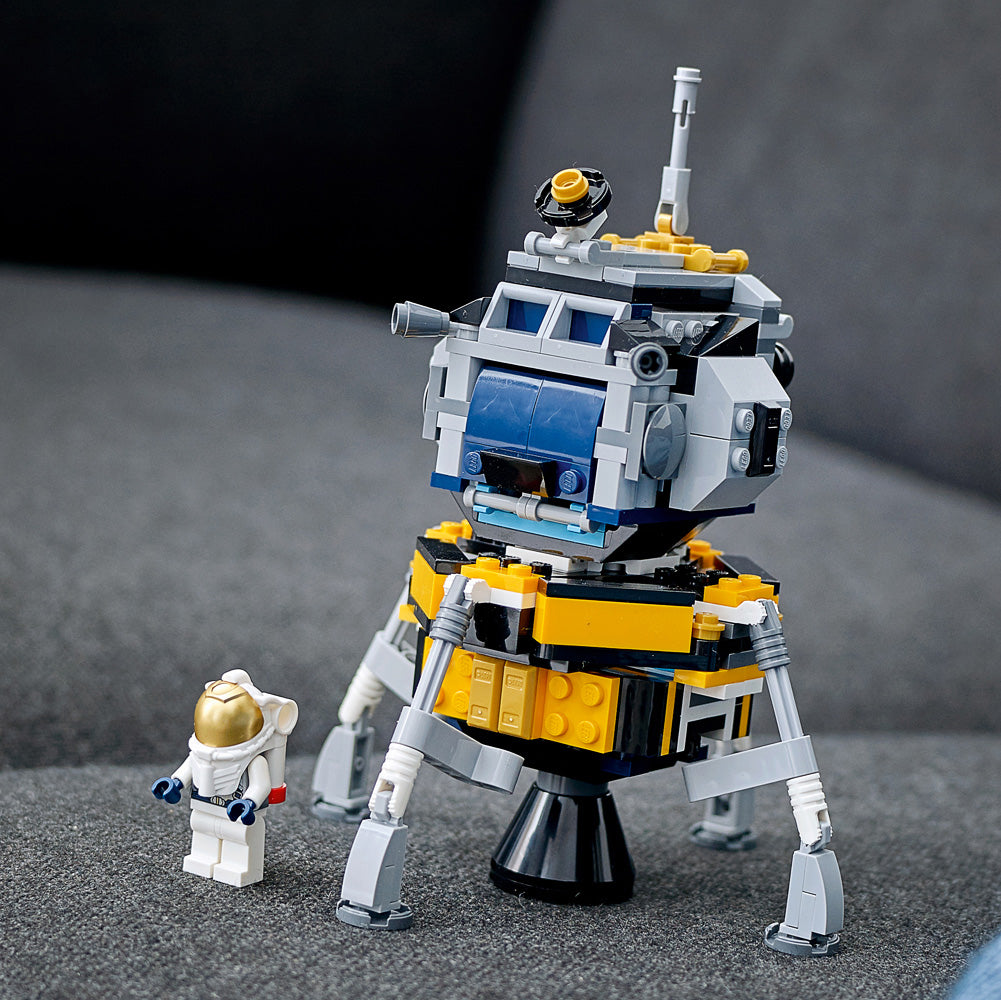LEGO CREATOR 3 in 1 Space Shuttle Adventure