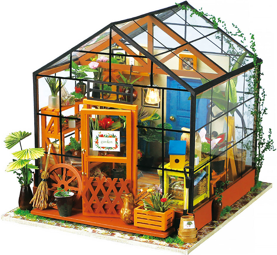 DIY Miniature House: Cathy's Flower House