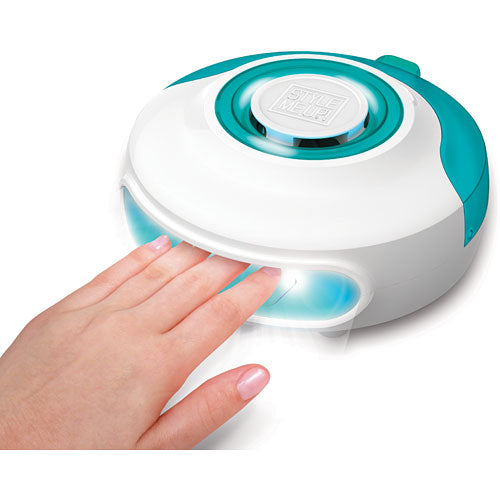 Light-Up Dryer with Chalkboard Nail Art